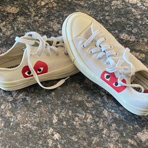 Converse white Sneakers with Red Heart Design red heart kids 5